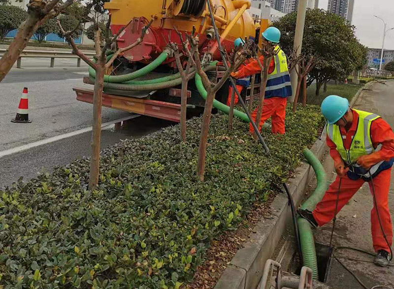 干河街道市政管道清淤